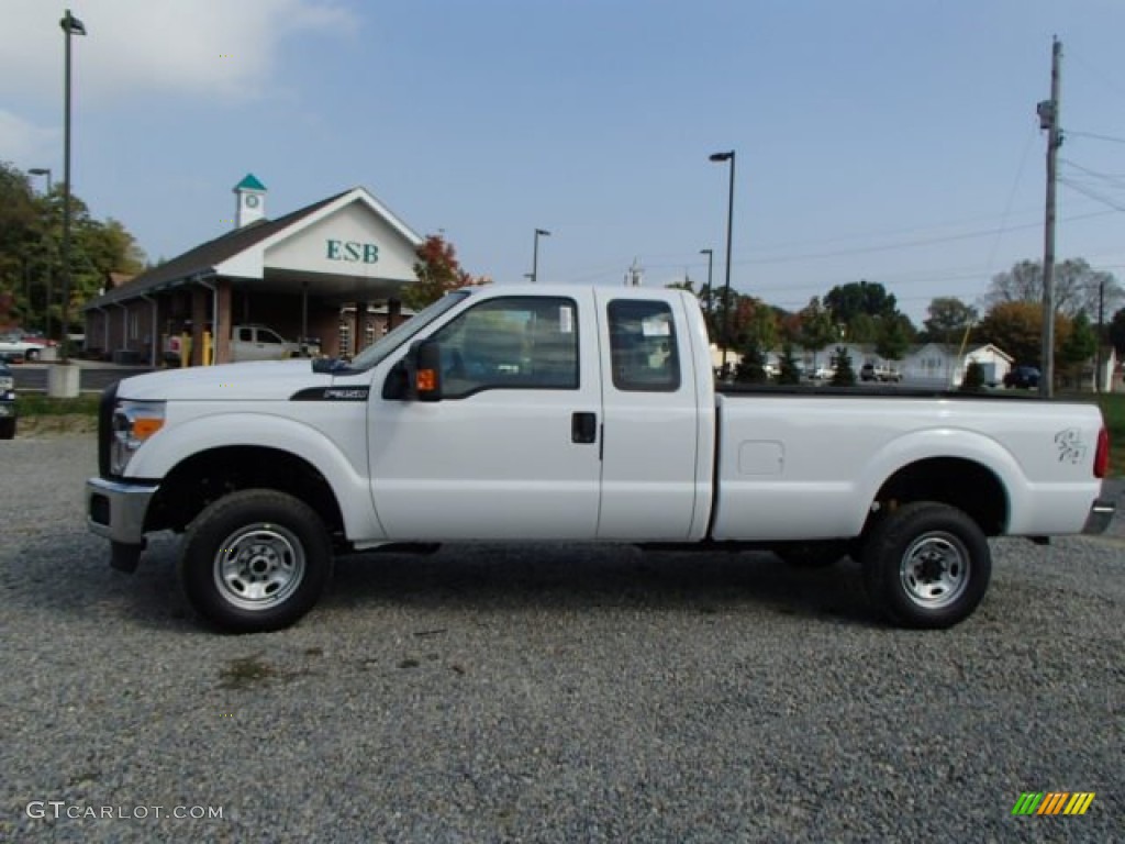 2014 F350 Super Duty XL SuperCab 4x4 - Oxford White / Steel photo #5