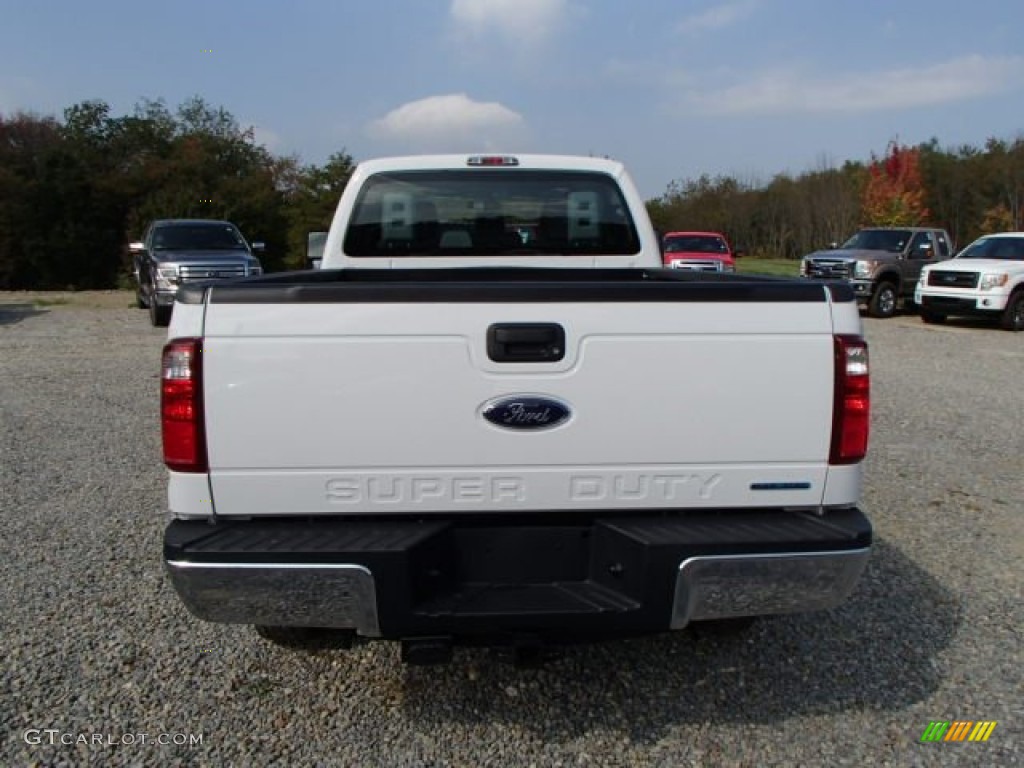2014 F350 Super Duty XL SuperCab 4x4 - Oxford White / Steel photo #7