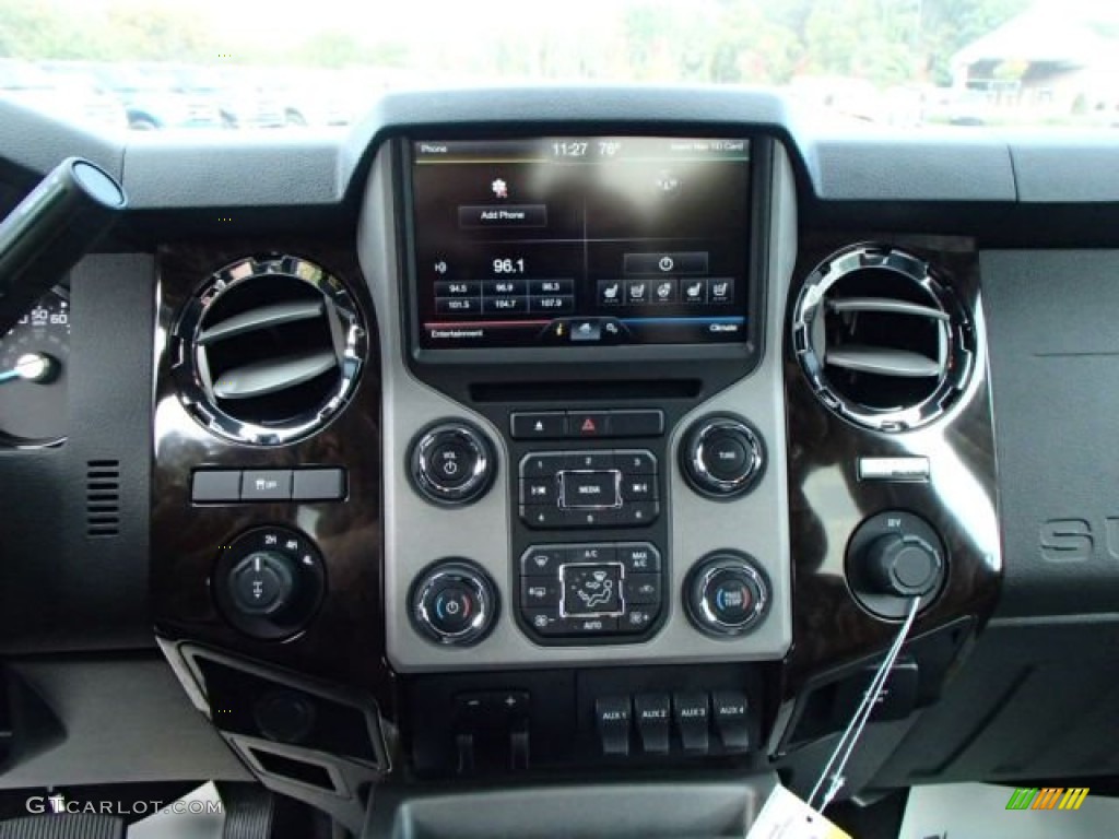 2014 Ford F250 Super Duty Platinum Crew Cab 4x4 Controls Photo #86390886