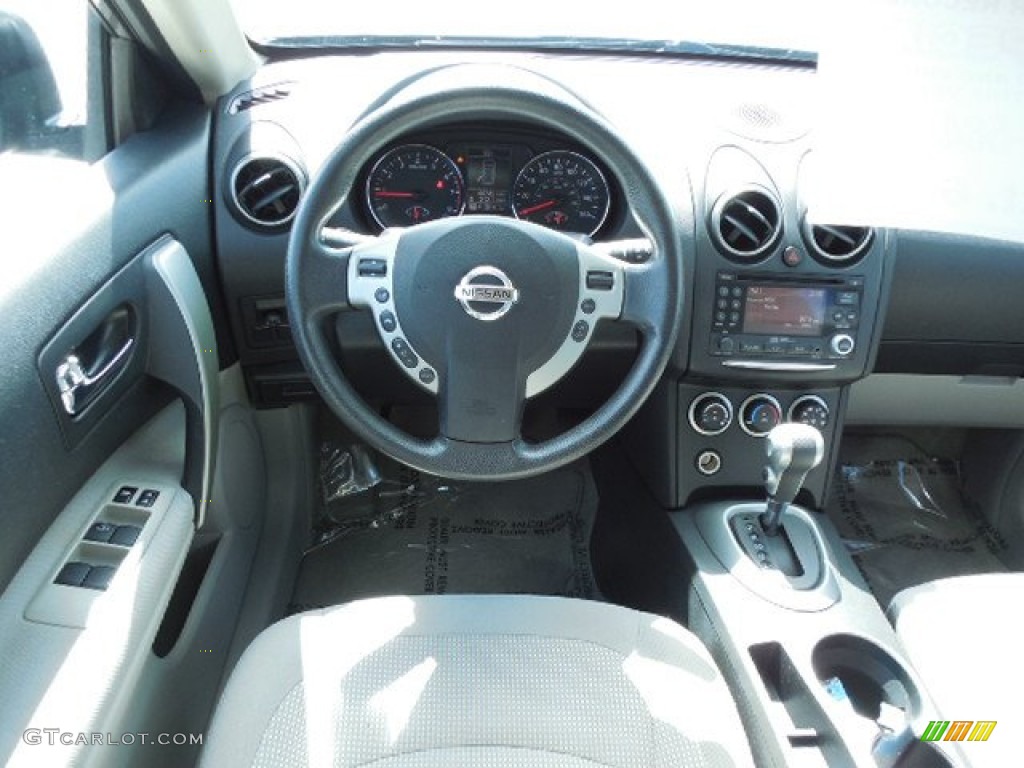2011 Rogue SV - Platinum Graphite / Gray photo #6