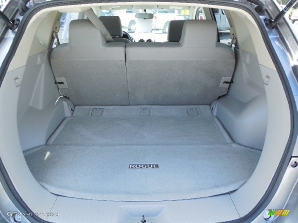 2011 Rogue SV - Platinum Graphite / Gray photo #7