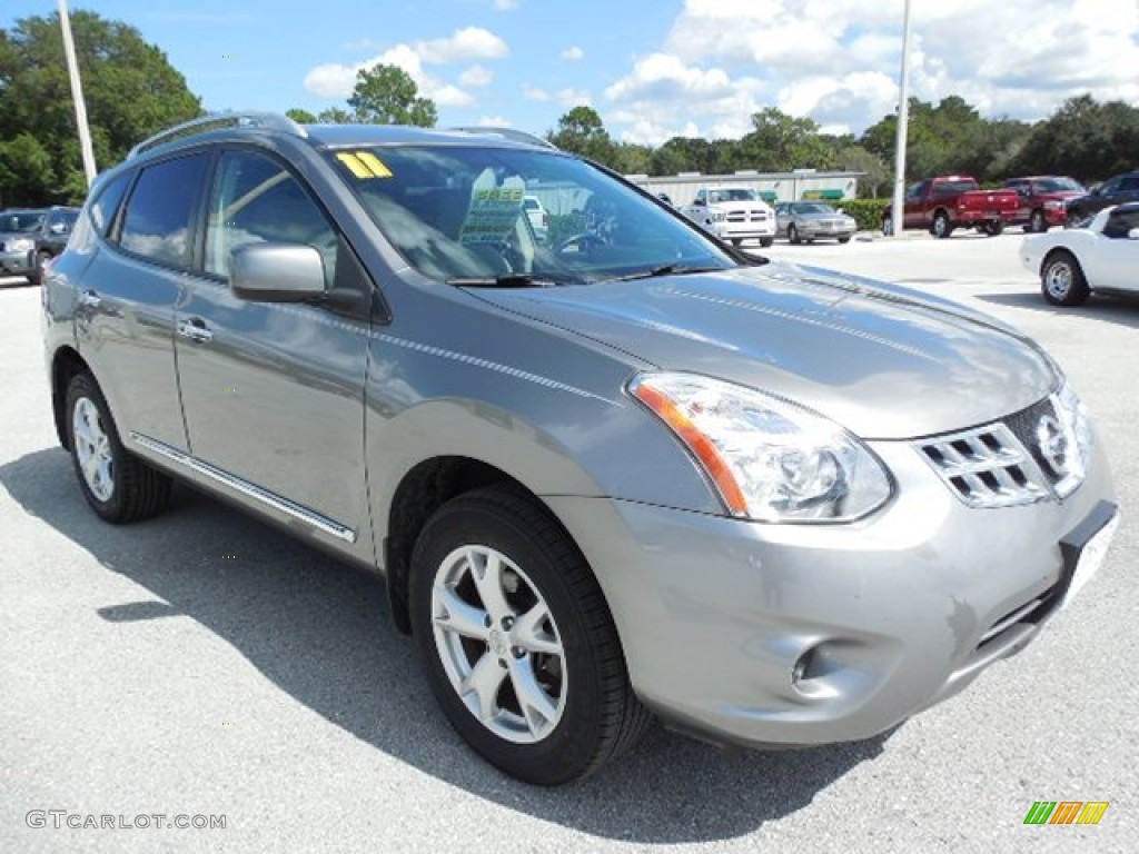 2011 Rogue SV - Platinum Graphite / Gray photo #11