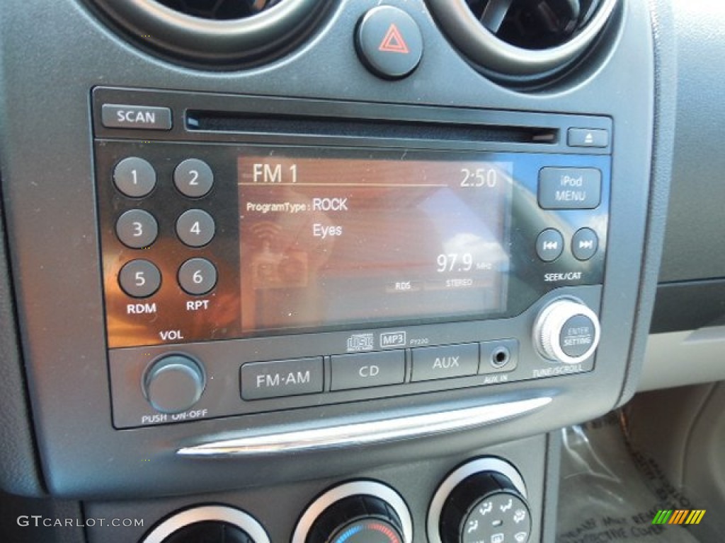 2011 Rogue SV - Platinum Graphite / Gray photo #20