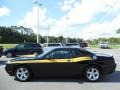 Pitch Black - Challenger SXT Photo No. 2