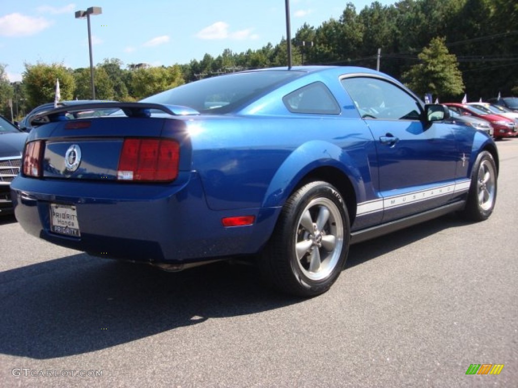 2006 Mustang V6 Premium Coupe - Vista Blue Metallic / Light Graphite photo #4