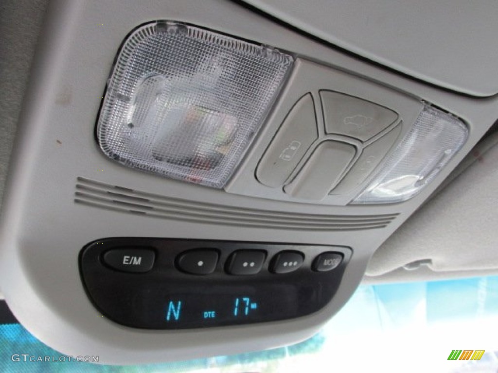 2008 Sienna XLE - Arctic Frost Pearl / Stone photo #16