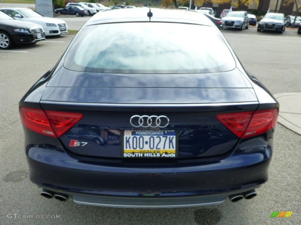 2013 S7 4.0 TFSI quattro - Moonlight Blue Metallic / Black Valcona leather with diamond stitching photo #4