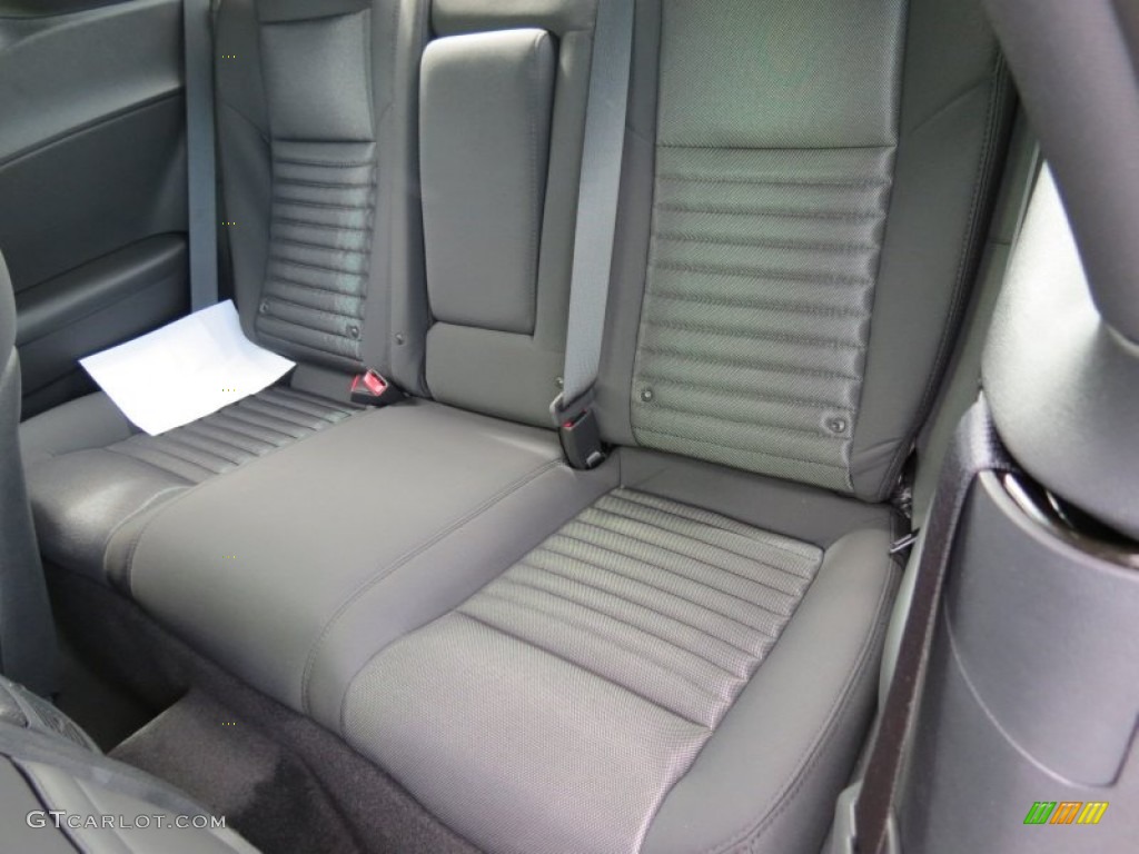 2014 Dodge Challenger R/T Blacktop Rear Seat Photo #86403917