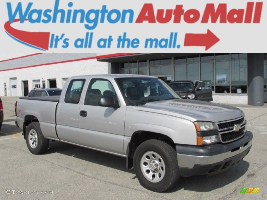 2006 Silverado 1500 Work Truck Extended Cab 4x4 - Silver Birch Metallic / Dark Charcoal photo #1