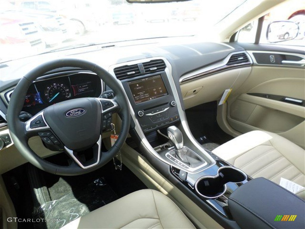 Dune Interior 2014 Ford Fusion Energi SE Photo #86405897