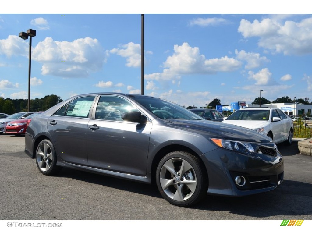 2014 Camry SE V6 - Magnetic Gray Metallic / Black/Ash photo #3