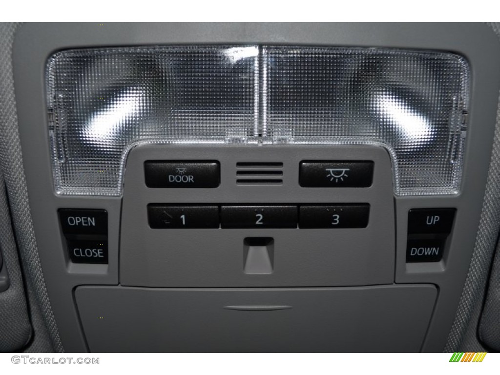 2014 Camry SE V6 - Magnetic Gray Metallic / Black/Ash photo #18