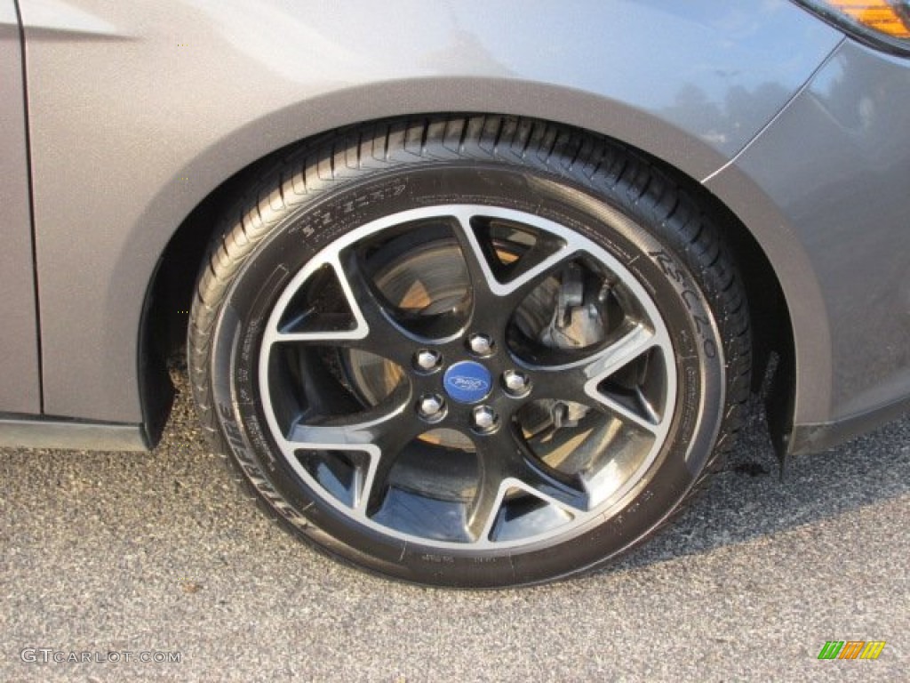 2012 Focus Titanium Sedan - Sterling Grey Metallic / Charcoal Black Leather photo #3