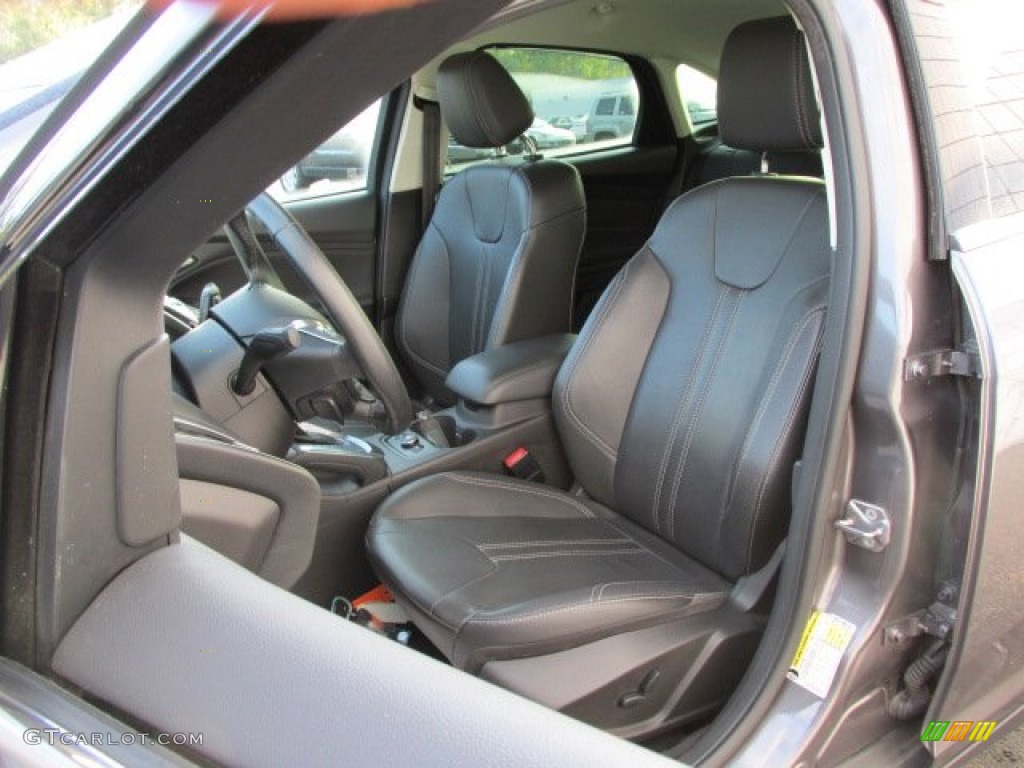 2012 Focus Titanium Sedan - Sterling Grey Metallic / Charcoal Black Leather photo #13