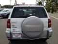 Super White - RAV4 4WD Photo No. 6
