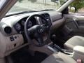 Super White - RAV4 4WD Photo No. 9
