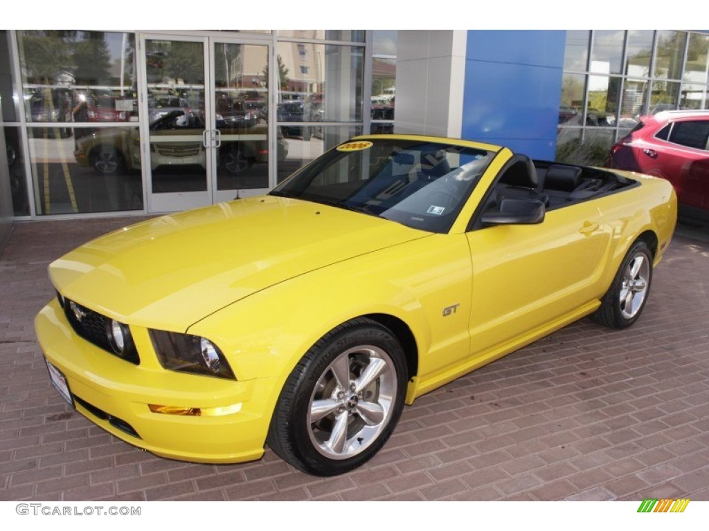 2006 Mustang GT Premium Convertible - Screaming Yellow / Dark Charcoal photo #11