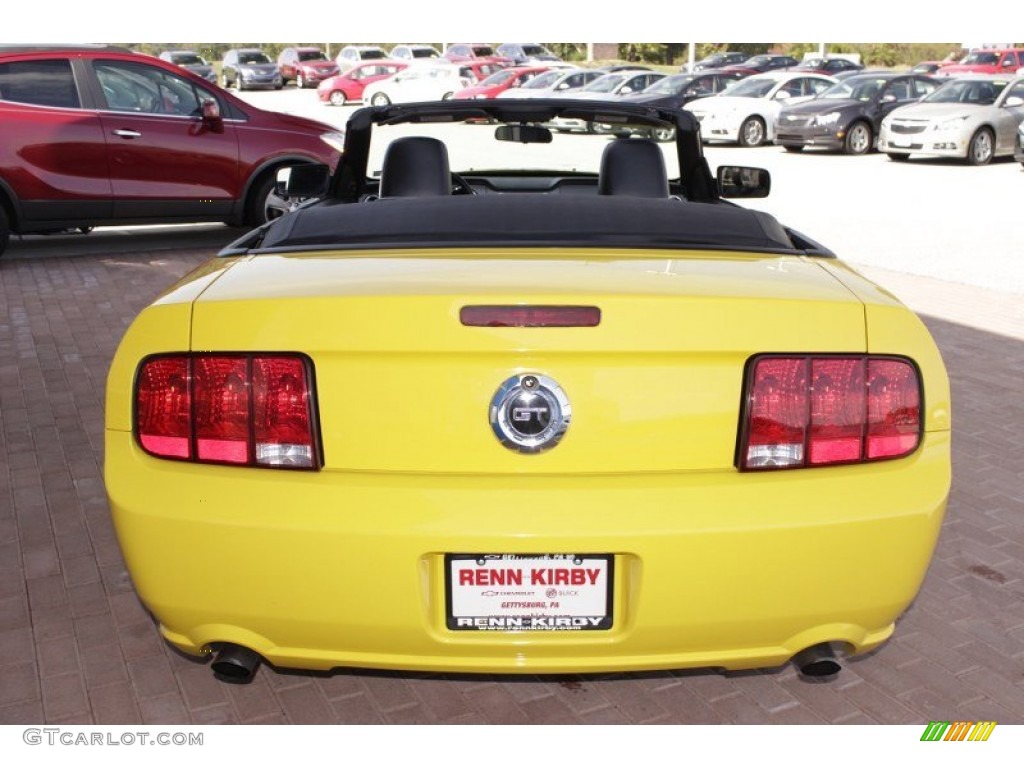 2006 Mustang GT Premium Convertible - Screaming Yellow / Dark Charcoal photo #20