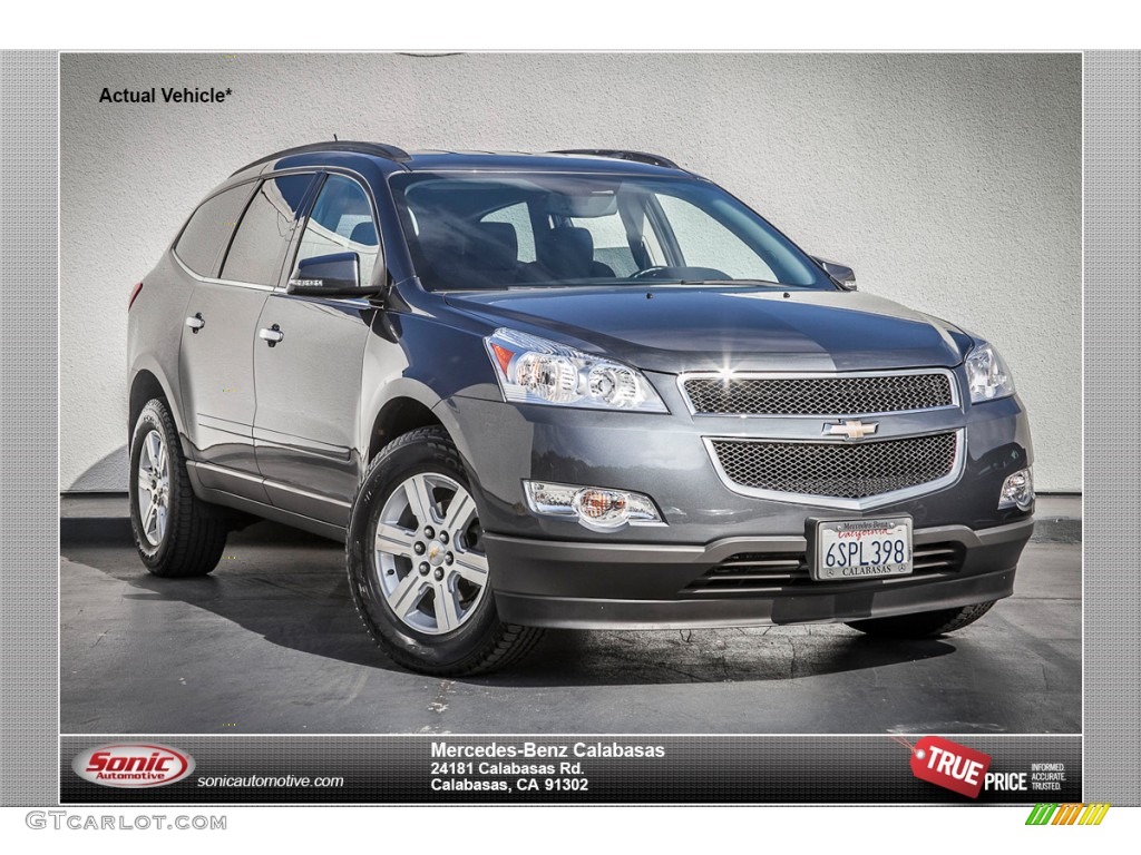 Cyber Gray Metallic Chevrolet Traverse