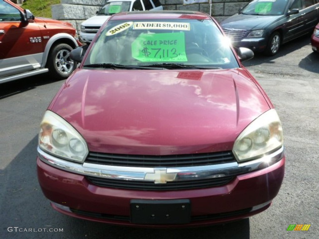 2004 Malibu LT V6 Sedan - Sport Red Metallic / Neutral photo #9