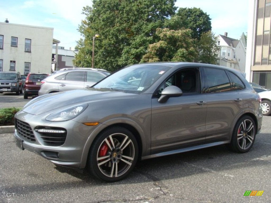 2013 Meteor Grey Metallic Porsche Cayenne GTS 86401383 Photo 3 Car Color