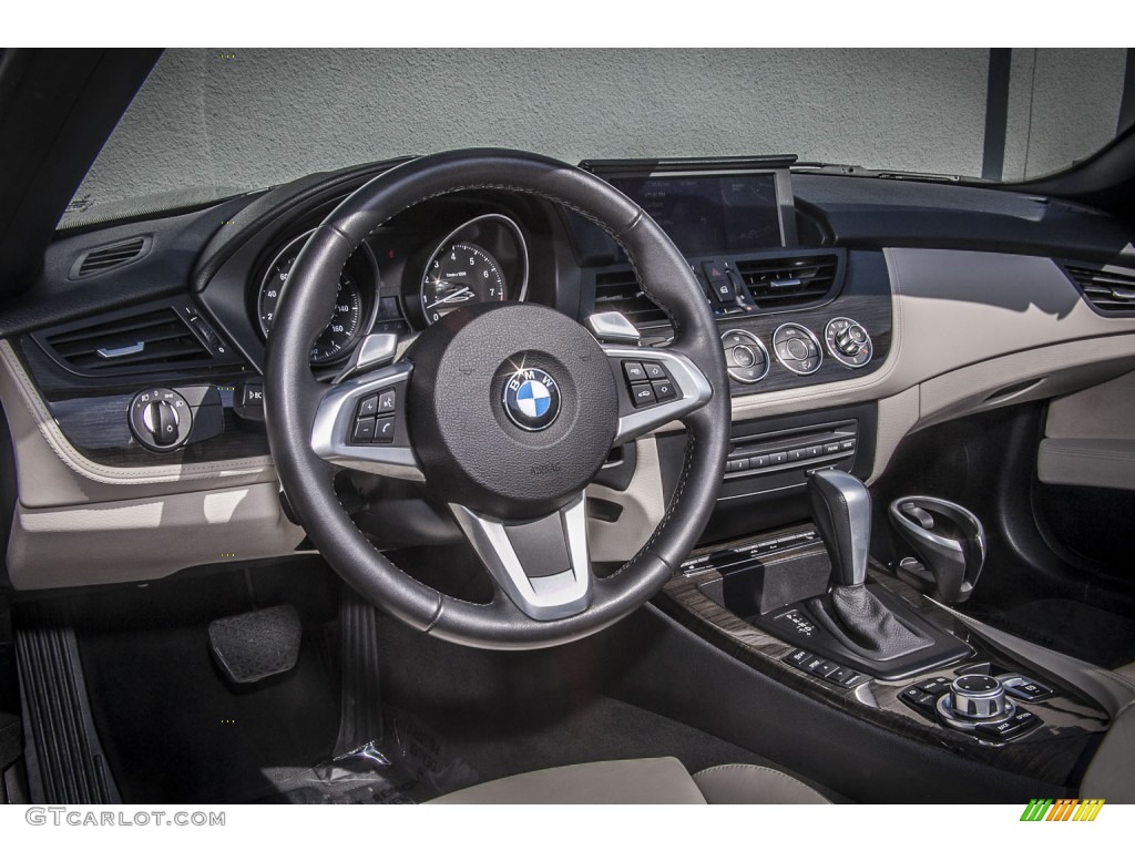 2009 BMW Z4 sDrive30i Roadster Dashboard Photos