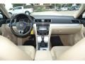 Candy White - Passat 2.5L SE Photo No. 14