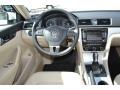 Candy White - Passat 2.5L SE Photo No. 15