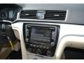 Candy White - Passat 2.5L SE Photo No. 17