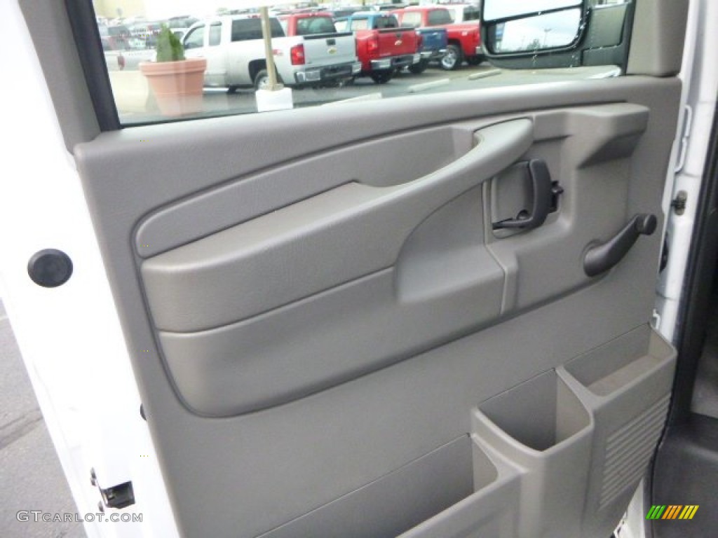 2012 Express 2500 Cargo Van - Summit White / Medium Pewter photo #17