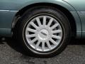 2005 Lincoln Town Car Signature Limited Wheel and Tire Photo