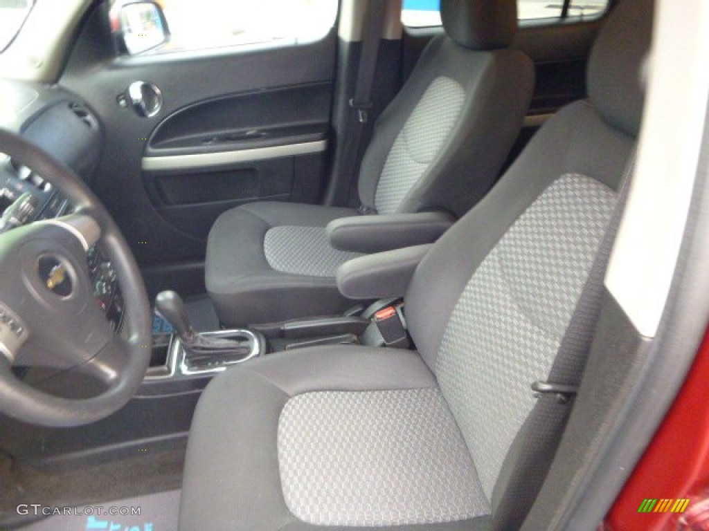 2009 HHR LT - Cardinal Red Metallic / Ebony photo #10