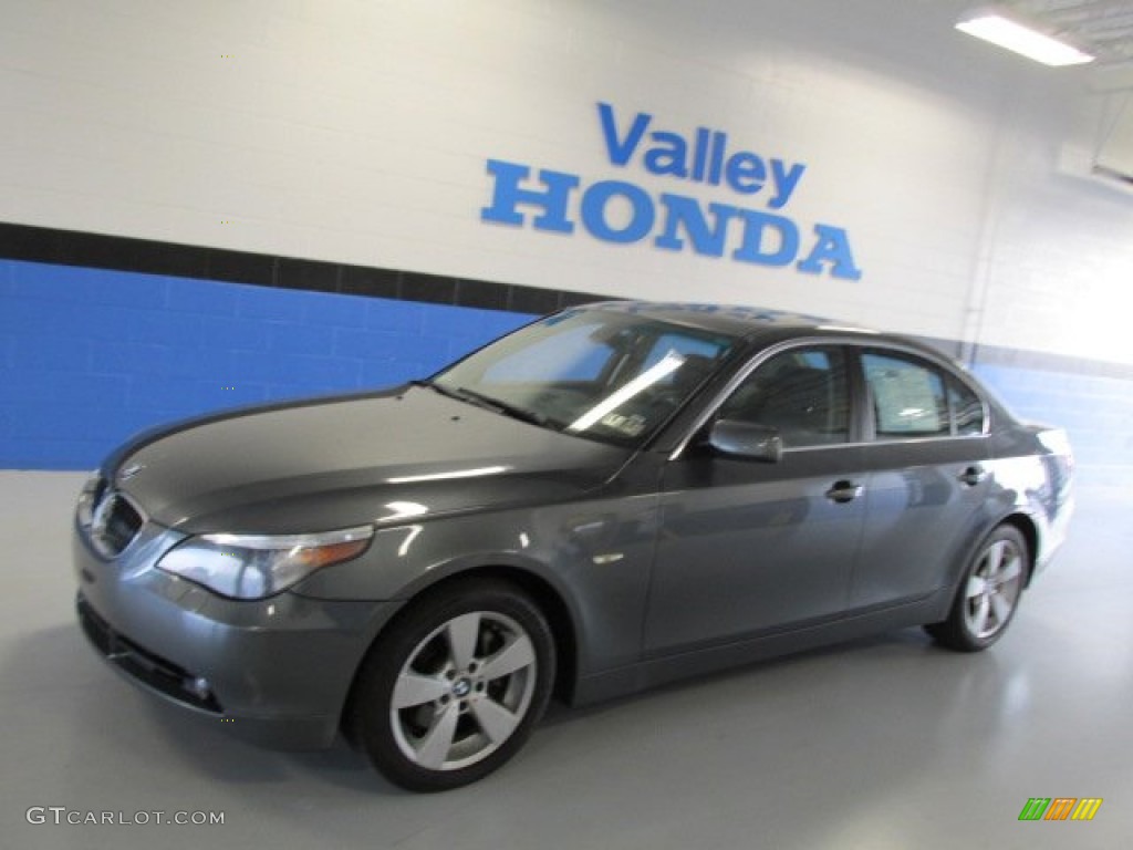 Amethyst Grey Metallic BMW 5 Series