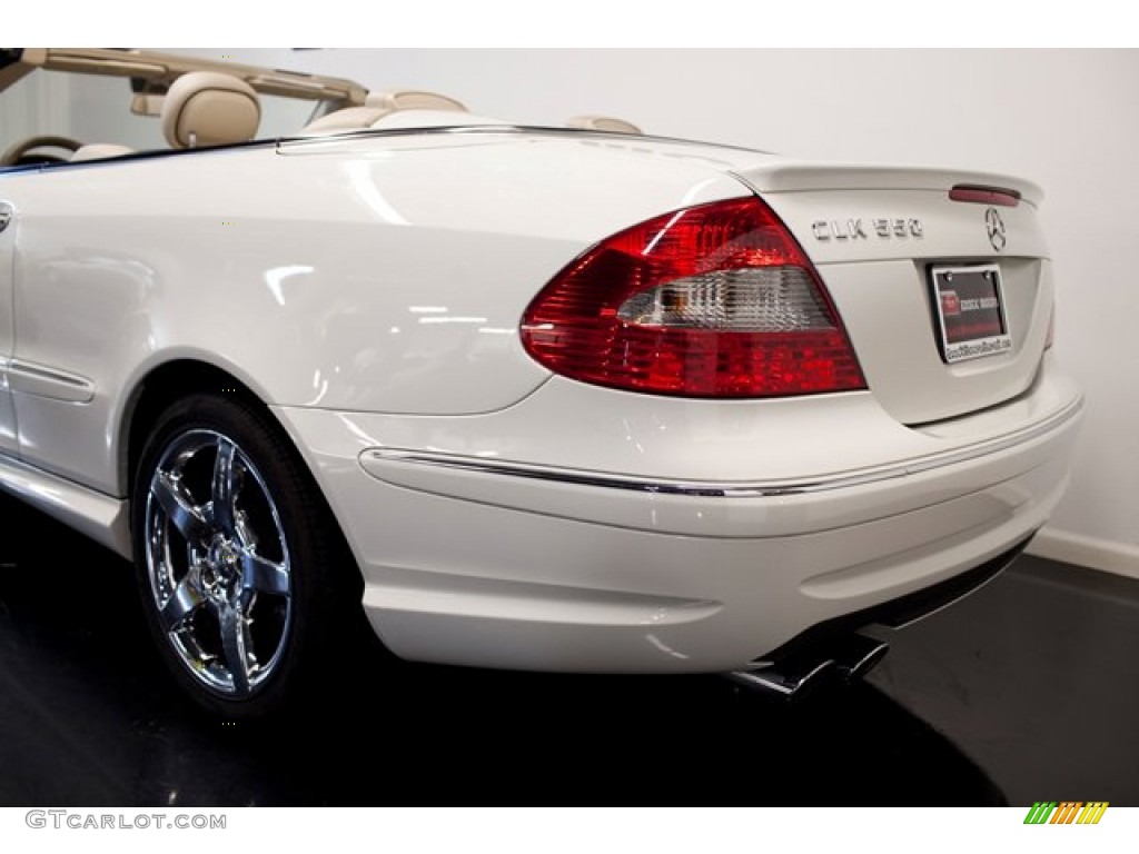 2007 CLK 550 Cabriolet - Arctic White / Stone photo #18