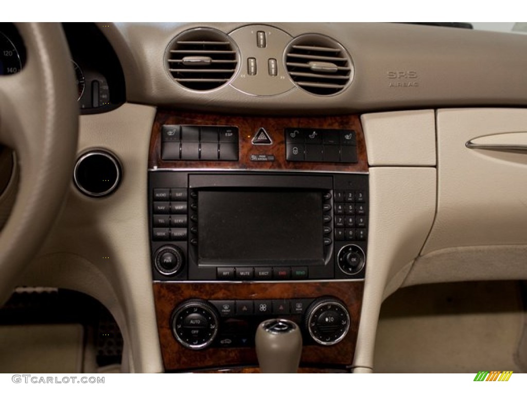 2007 CLK 550 Cabriolet - Arctic White / Stone photo #36