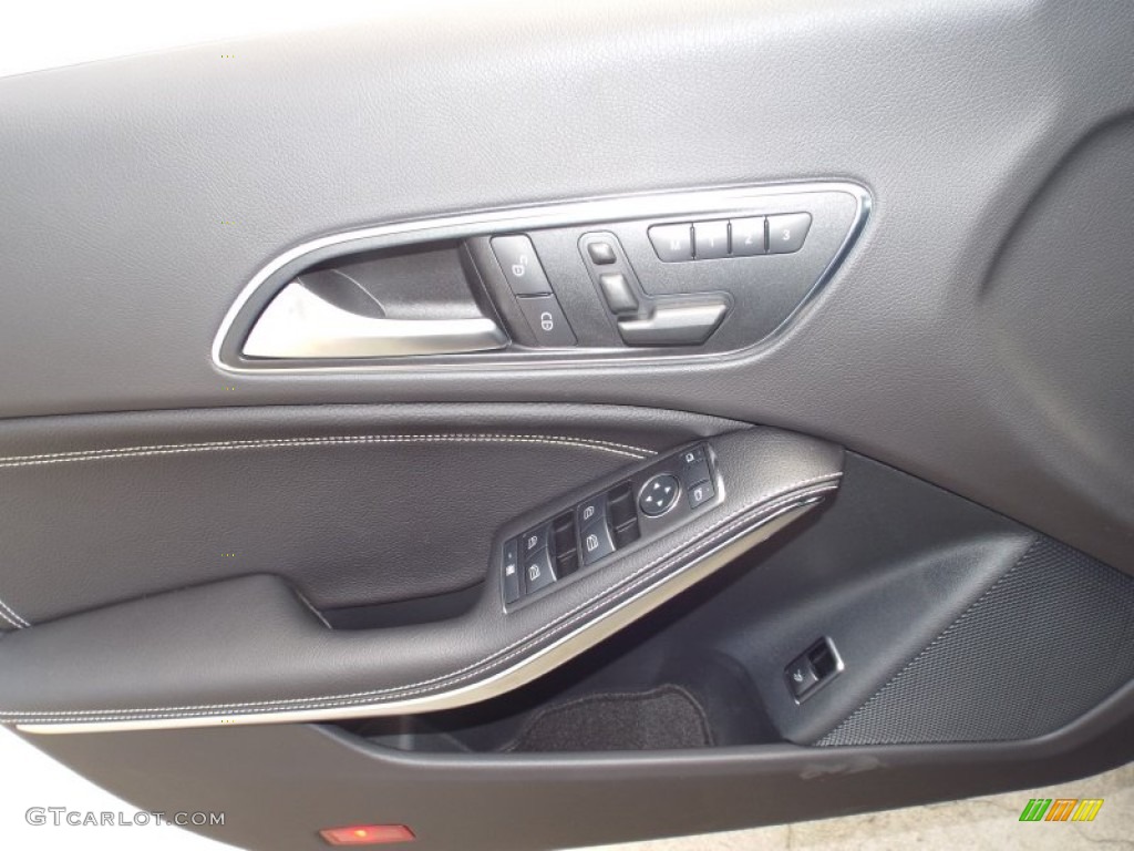 2014 Mercedes-Benz CLA 250 Black Door Panel Photo #86428376