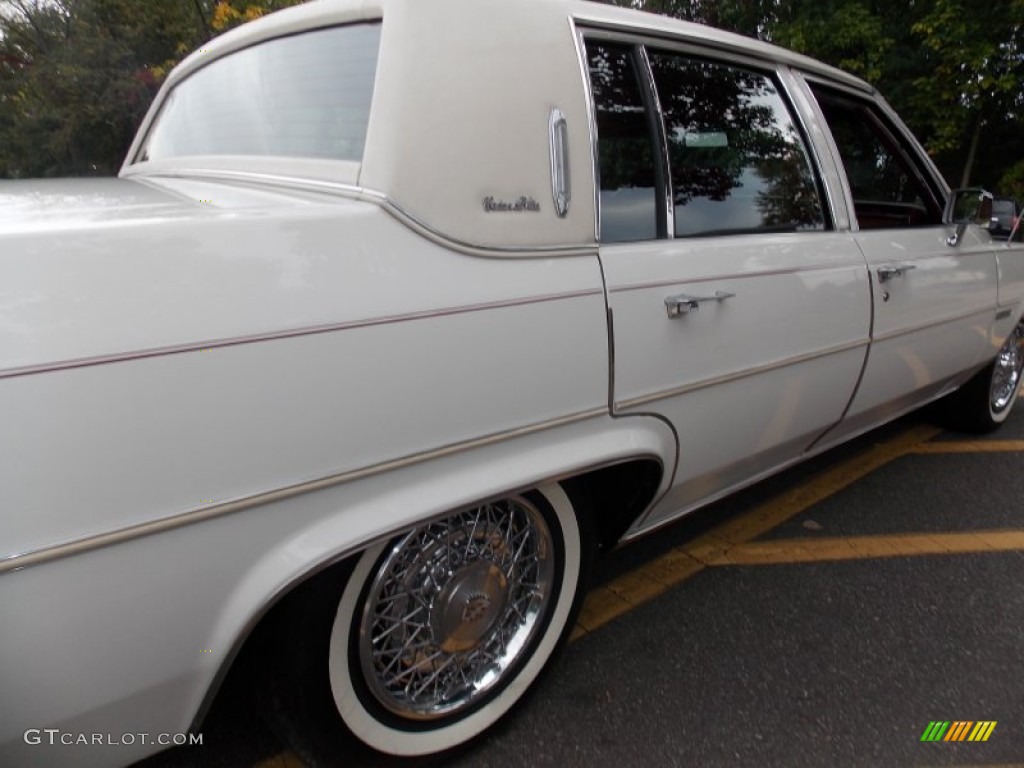 1983 DeVille Sedan - Cotillion White / Dark Maroon photo #9