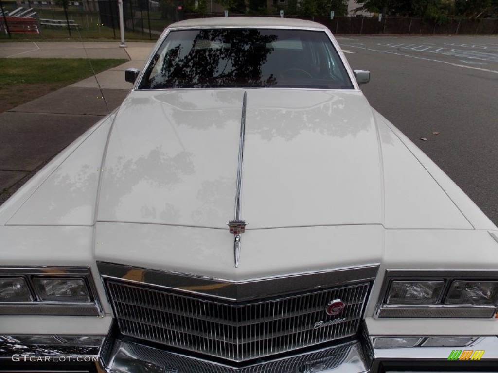 1983 DeVille Sedan - Cotillion White / Dark Maroon photo #13