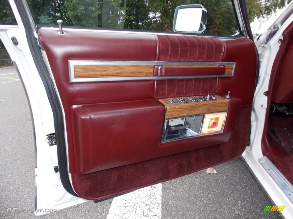 1983 Cadillac DeVille Sedan Dark Maroon Door Panel Photo #86429321