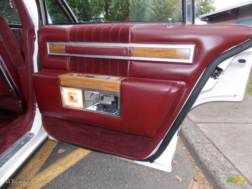 1983 Cadillac DeVille Sedan Dark Maroon Door Panel Photo #86429717