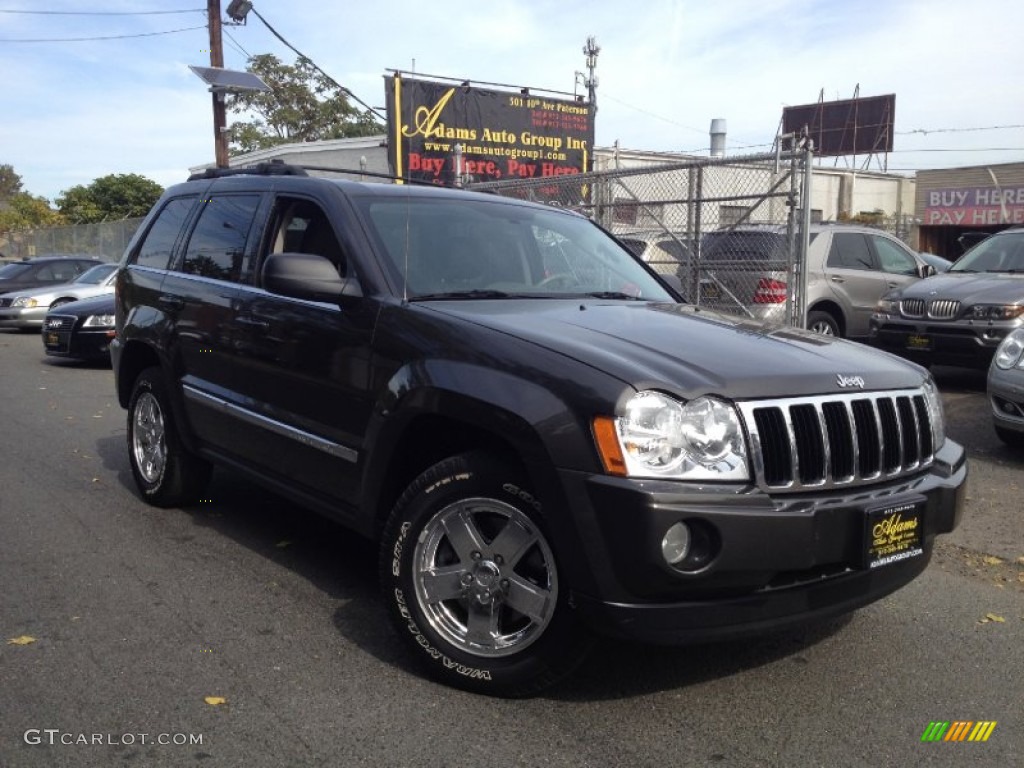2005 Grand Cherokee Limited 4x4 - Dark Khaki Pearl / Dark Khaki/Light Graystone photo #3