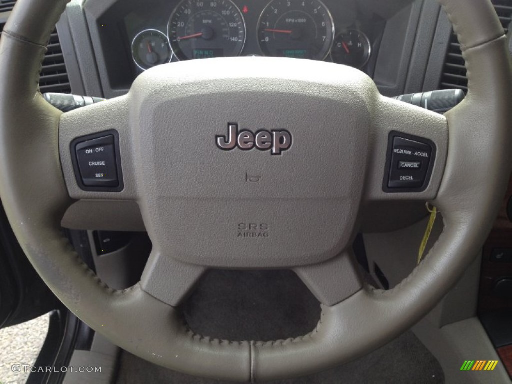 2005 Grand Cherokee Limited 4x4 - Dark Khaki Pearl / Dark Khaki/Light Graystone photo #16
