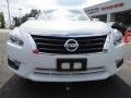 Pearl White - Altima 2.5 S Photo No. 2