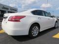 Pearl White - Altima 2.5 S Photo No. 7