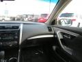 Pearl White - Altima 2.5 S Photo No. 16