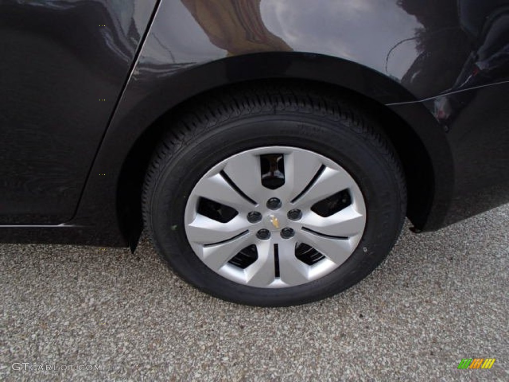 2014 Cruze LS - Tungsten Metallic / Jet Black/Medium Titanium photo #9