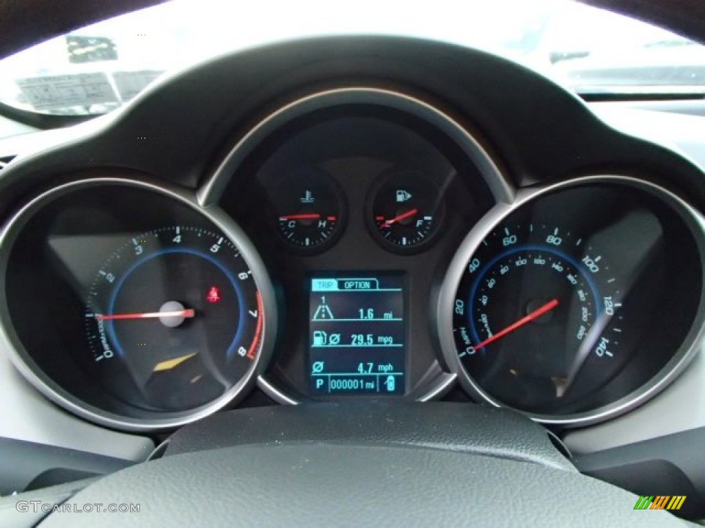 2014 Cruze LS - Tungsten Metallic / Jet Black/Medium Titanium photo #19