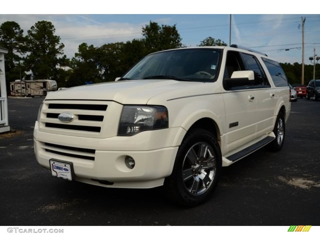 White Sand Tri Coat Metallic Ford Expedition