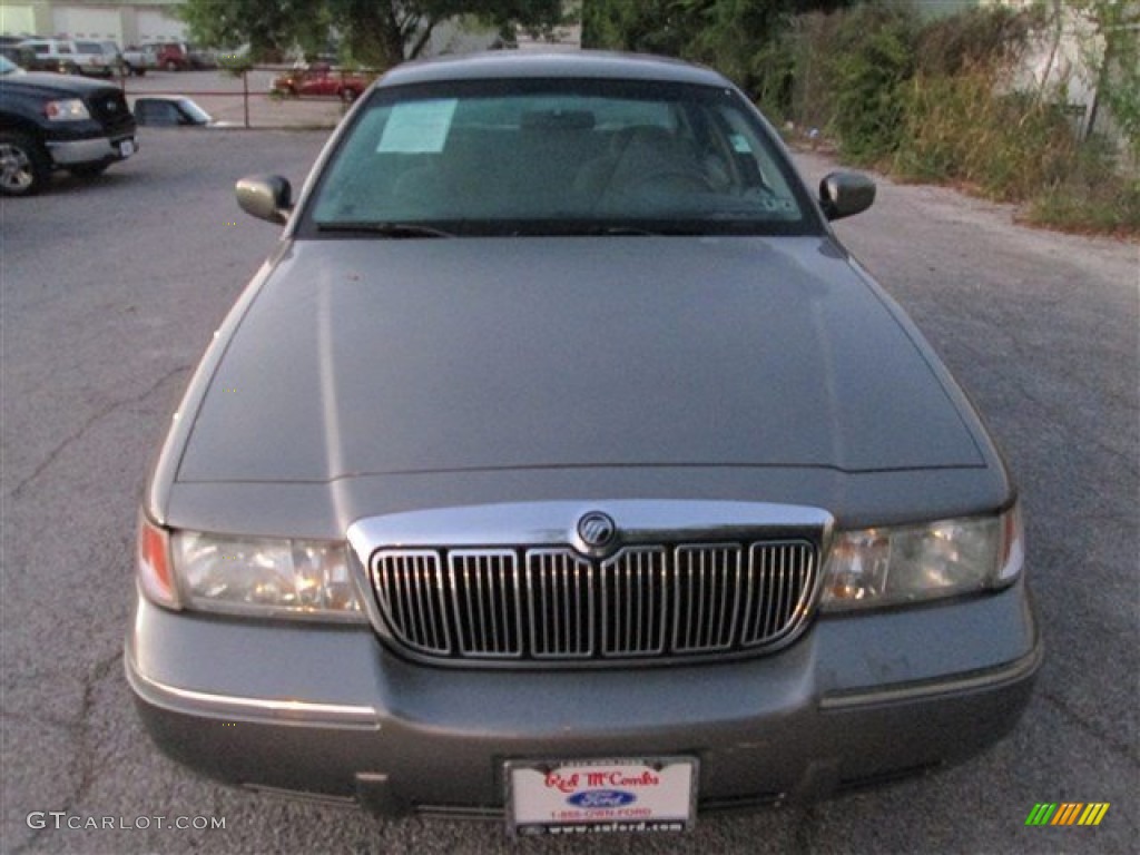 2000 Grand Marquis GS - Medium Grey Metallic / Light Graphite photo #2