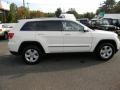 Stone White - Grand Cherokee Laredo X Package 4x4 Photo No. 8